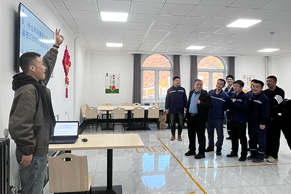 1730104528566035.png 1-1、活動(dòng)現(xiàn)場(chǎng).png