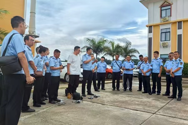 1757556020888017.jpg 01.jpg